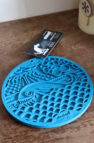 Soda Pup Whale Design Emat Enrichment Lick Mat with Suction cups