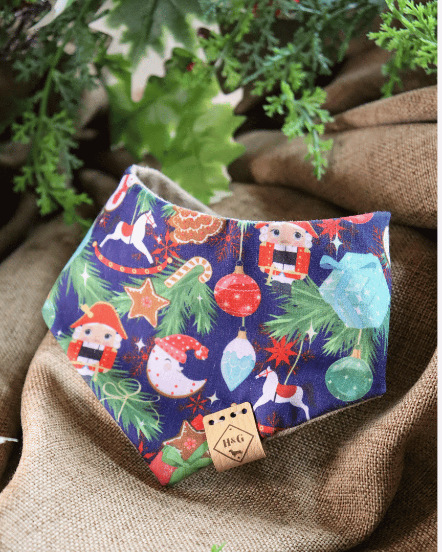 Classic Christmas decorations- Christmas Bandana